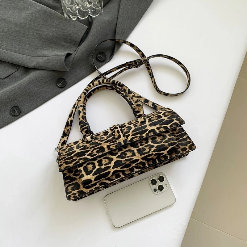 Women's Medium Pu Leather Leopard Streetwear Square Magnetic Buckle Crossbody Bag