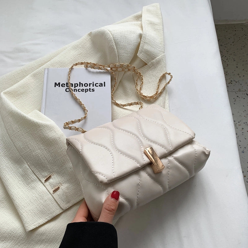 Retro Women's Bag Spring New Fashion Western Style Rhombic Chain Shoulder Bag Crossbody Small Square Bag