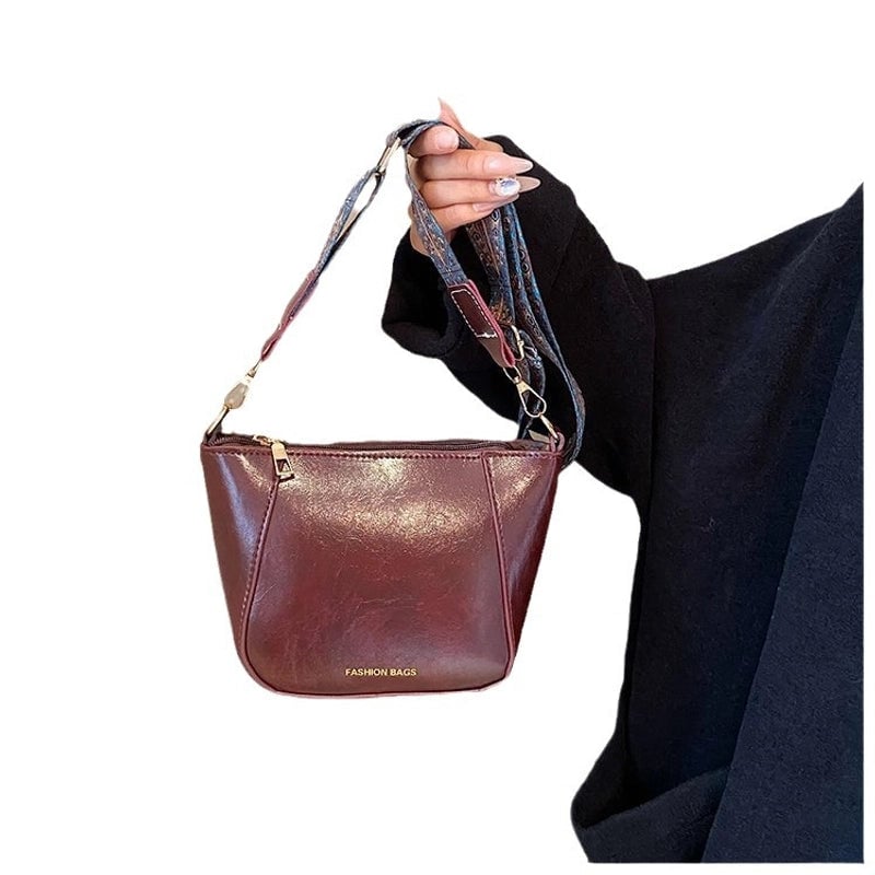 Women's Medium Pu Leather Solid Color Vintage Style Classic Style Bucket Zipper Crossbody Bag