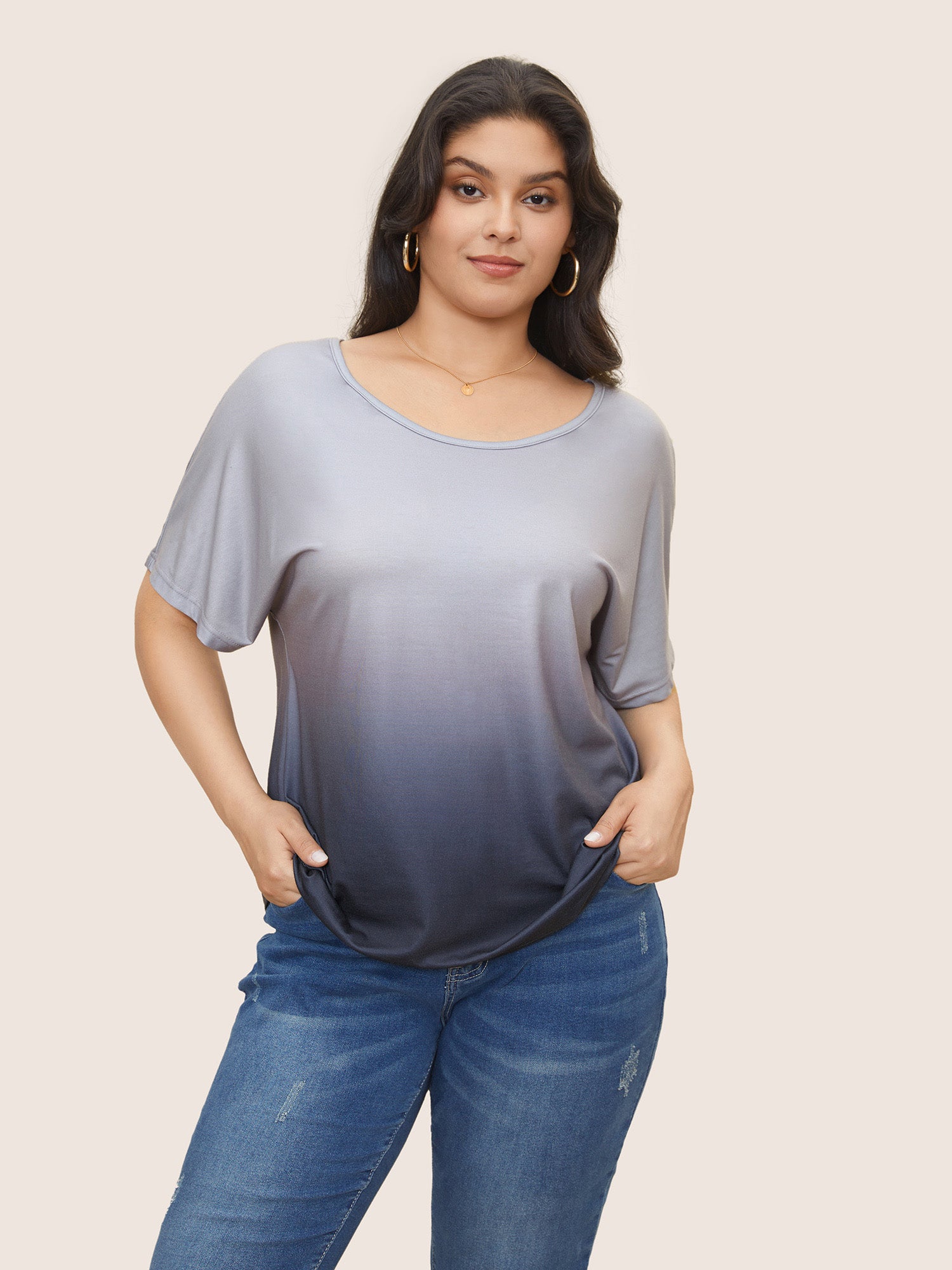 Ombre Round Neck Batwing Sleeve T-shirt