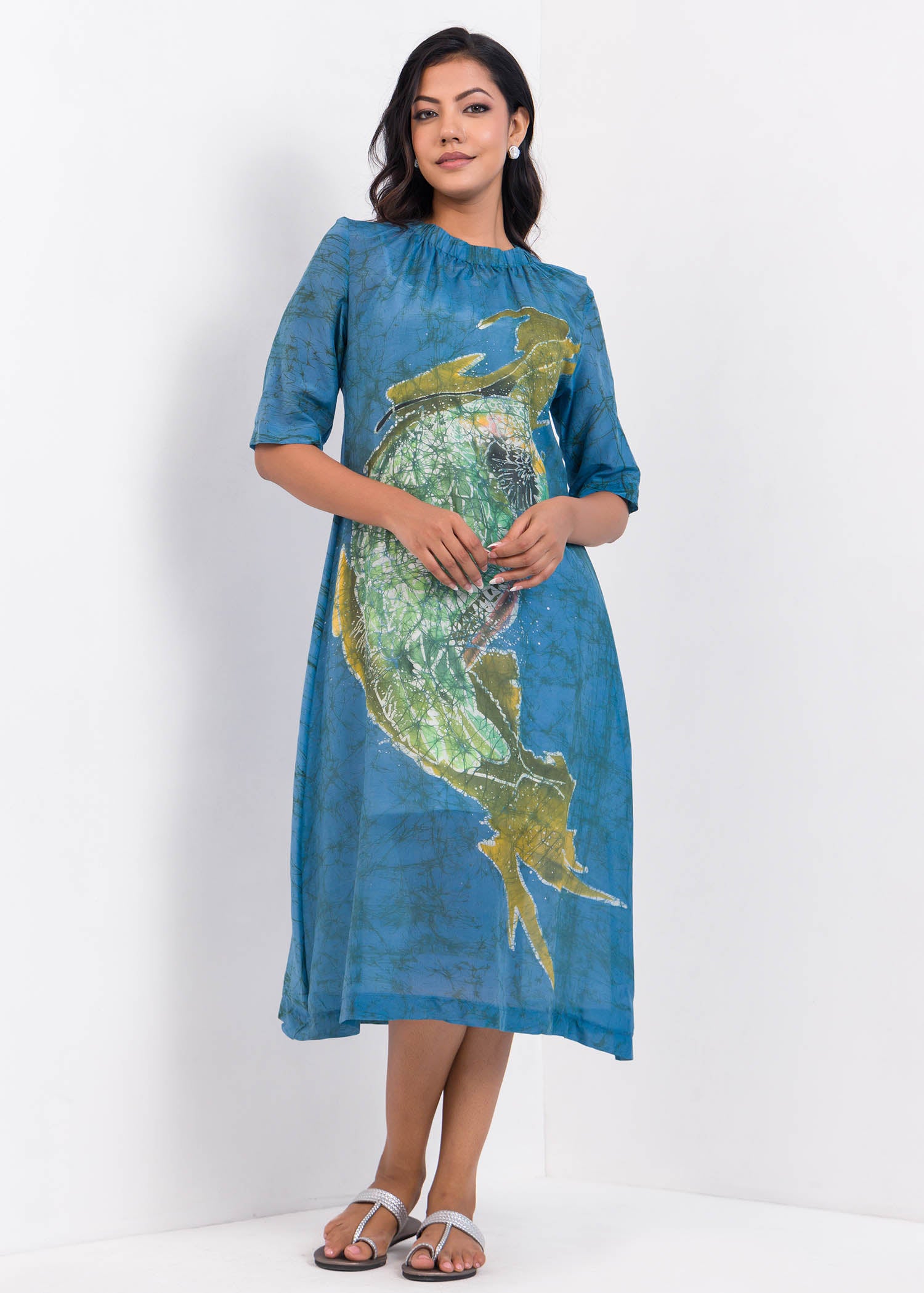 Birdie detailed batik mid - calf dress