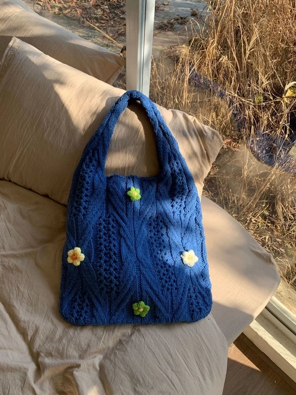 Women's Medium Knit Solid Color Flower Basic Vintage Style Weave Square Open Shoulder Bag