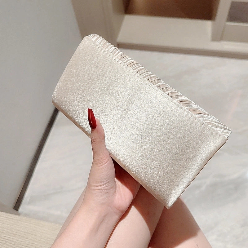 High-class Banquet Bag Dress Hand Bag Slung Ladies Socialite Diamond Chain Bag