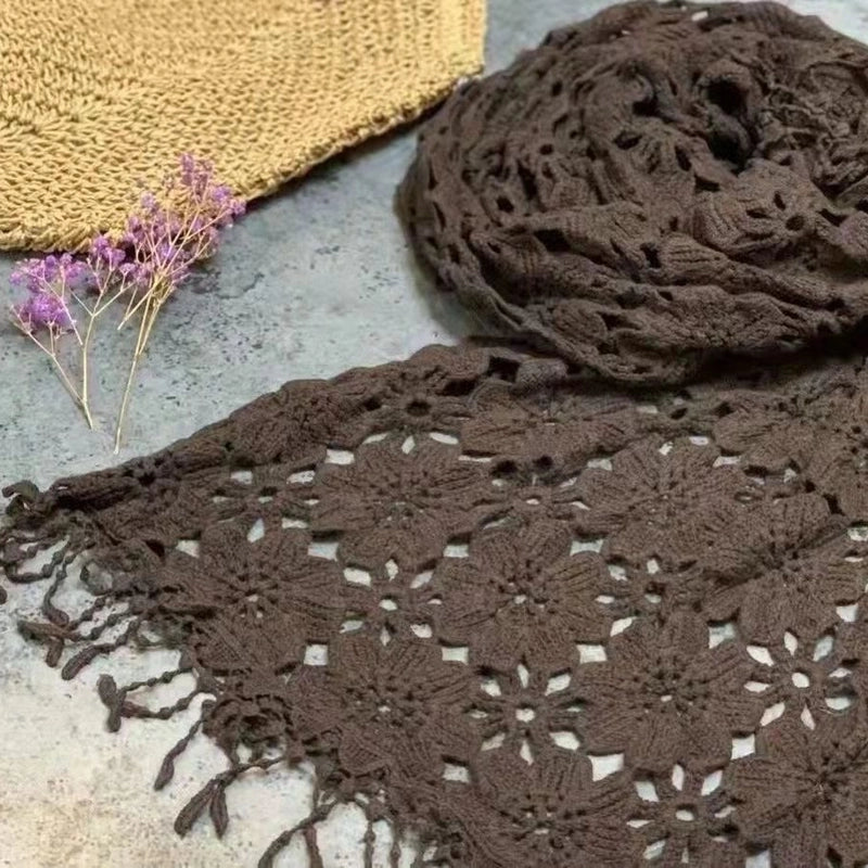 Autumn New Vintage Knitted Cotton Vintage Artistic Crochet Hollow Tassel Design Age-reducing Long Scarf For Women