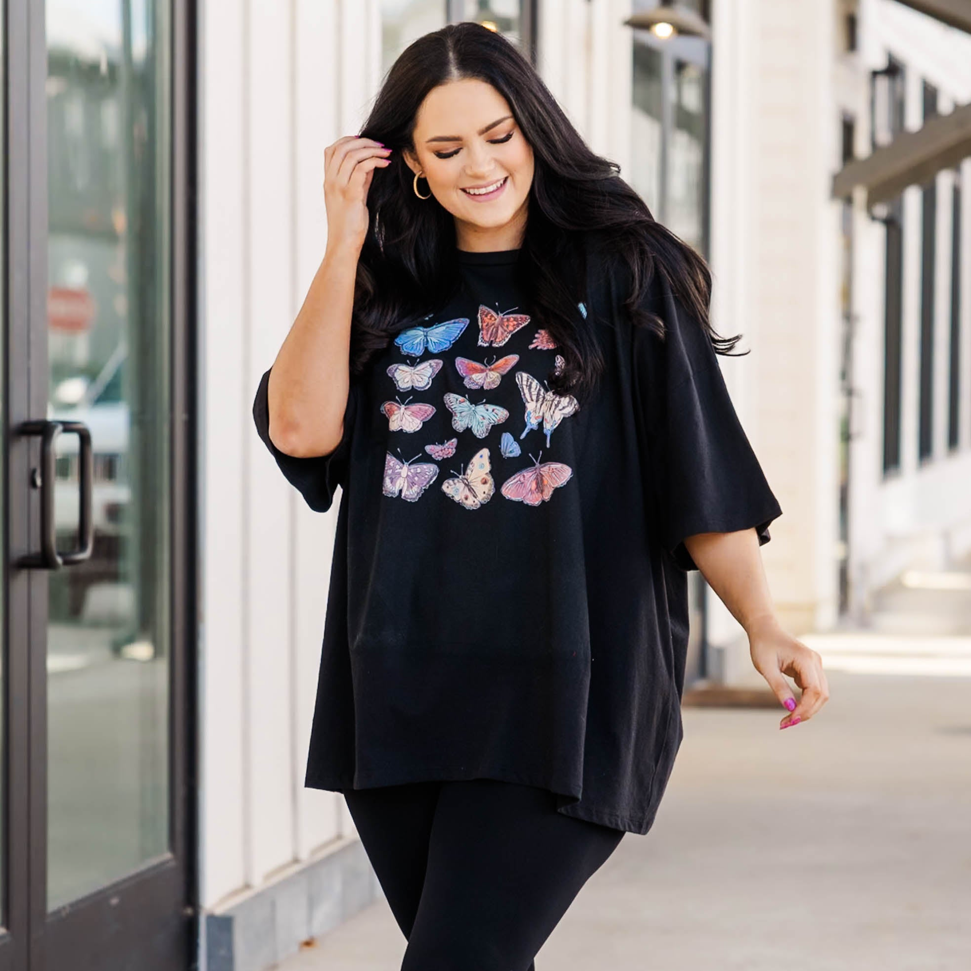 Feeling Butterflies Boyfriend Tee. Black