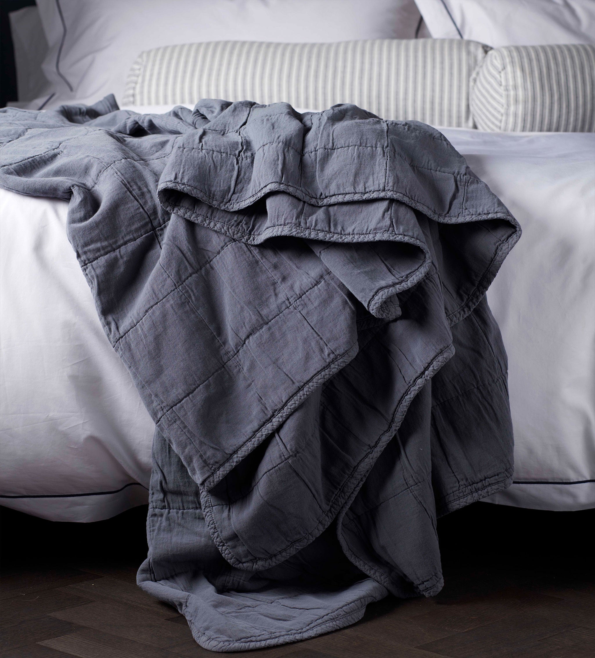 Blue Finn 100% Cotton Quilted Throw