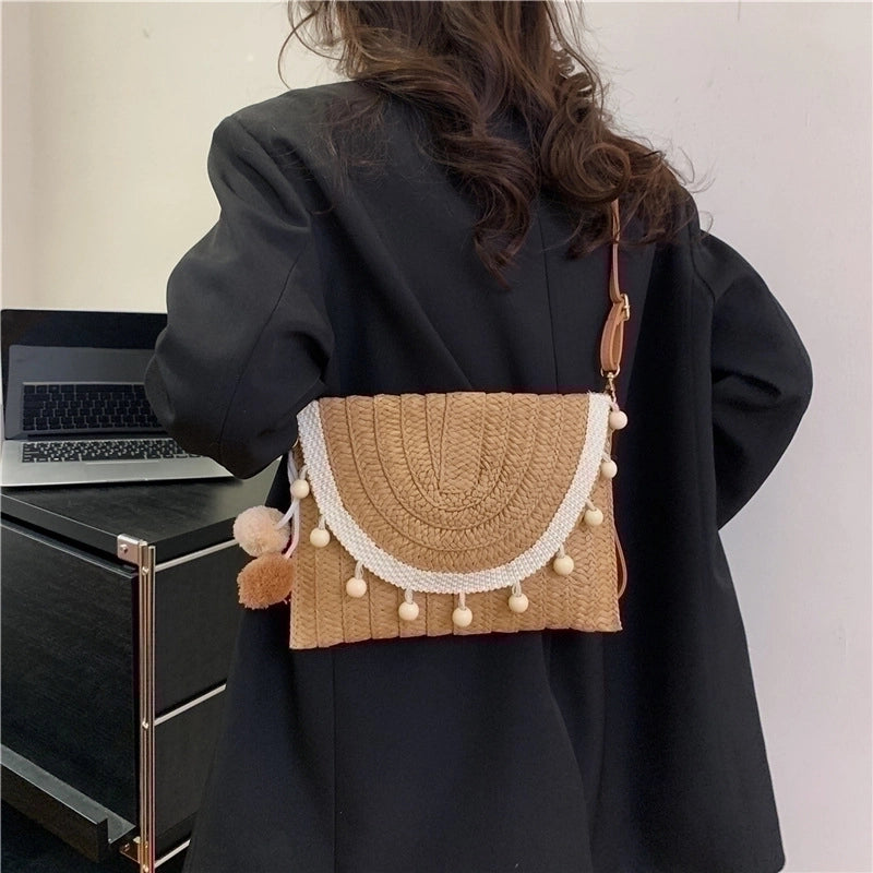 Women's Medium Straw Color Block Classic Style Square Magnetic Buckle Shoulder Bag