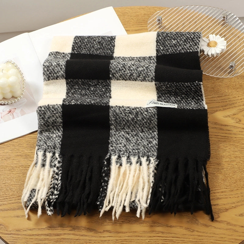 Women's Basic Plaid Polyester Scarf