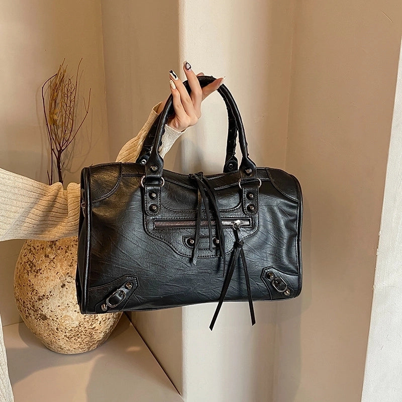 Women's Large Pu Leather Solid Color Vintage Style Ethnic Style Square Zipper Handbag