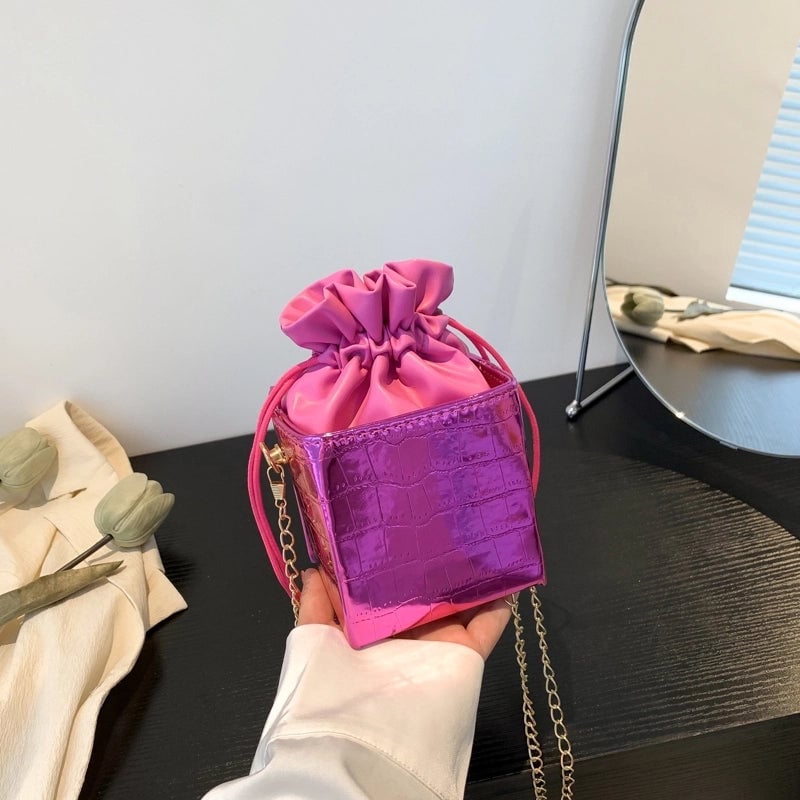 Women's Pu Leather Solid Color Crocodile Vintage Style Square String Crossbody Bag