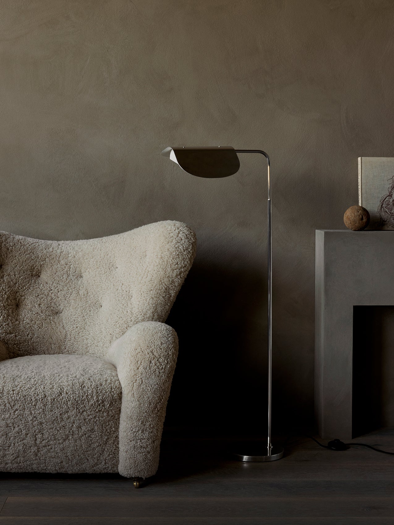 Wing Floor Lamp