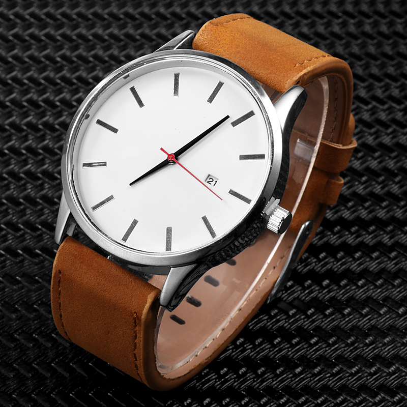 Fashionable minimalist leather watch
