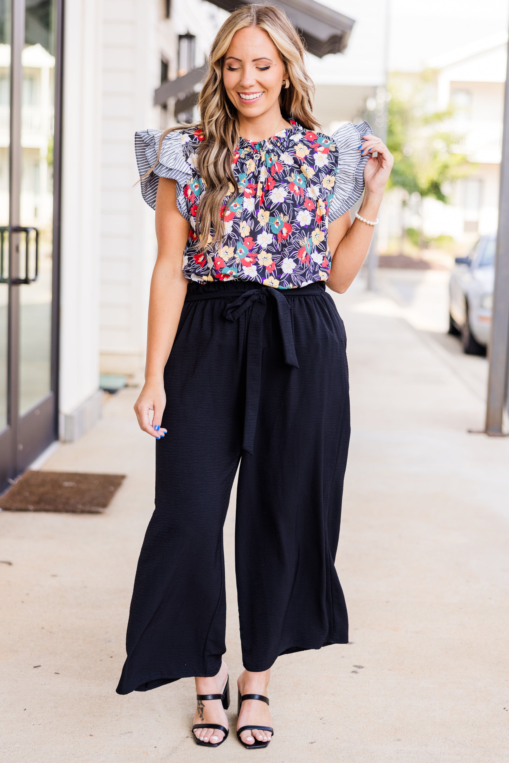 Bleeding Hearts Top. Black