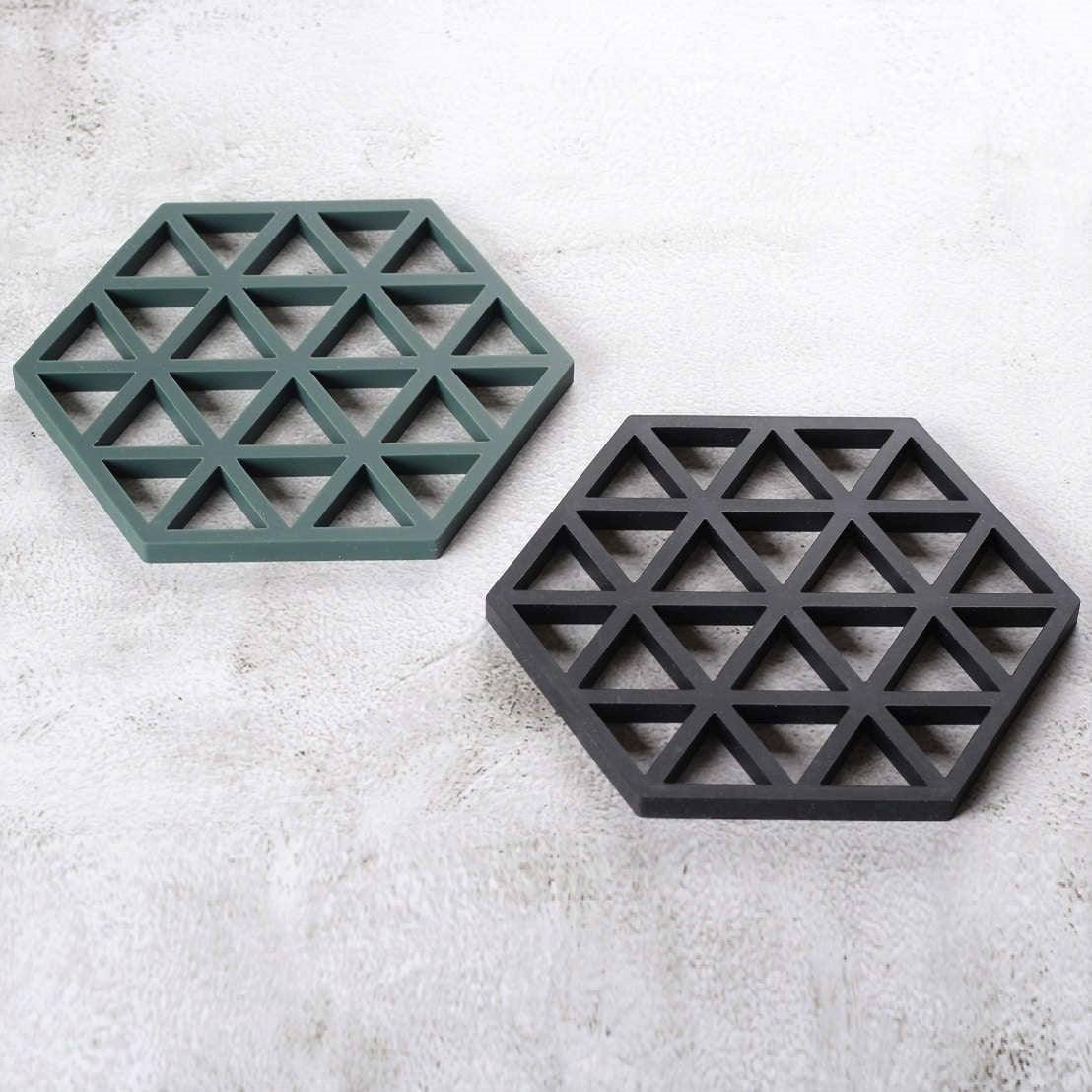 Triangles Trivet - Black