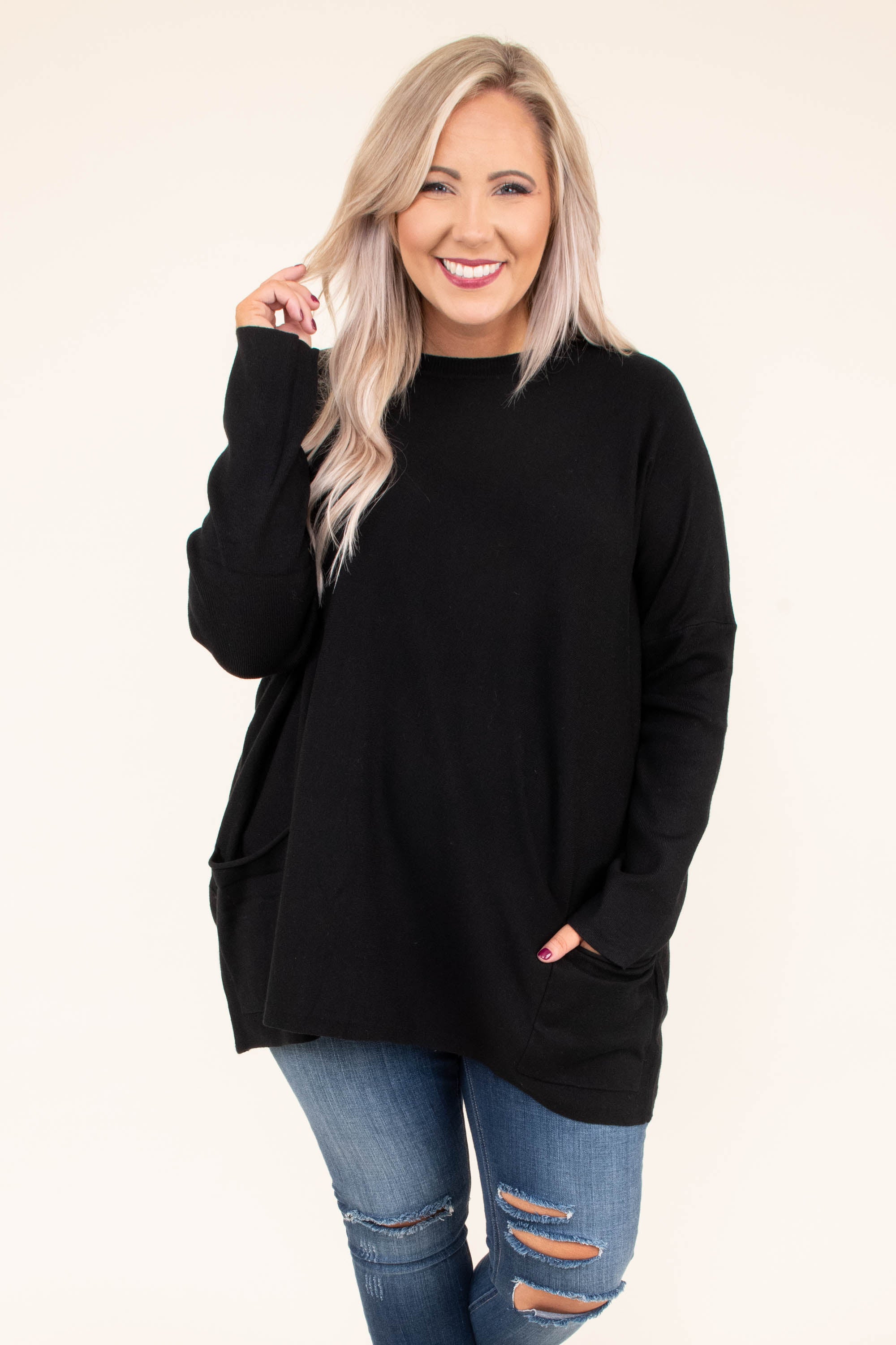 Snow Whispers Tunic. Black