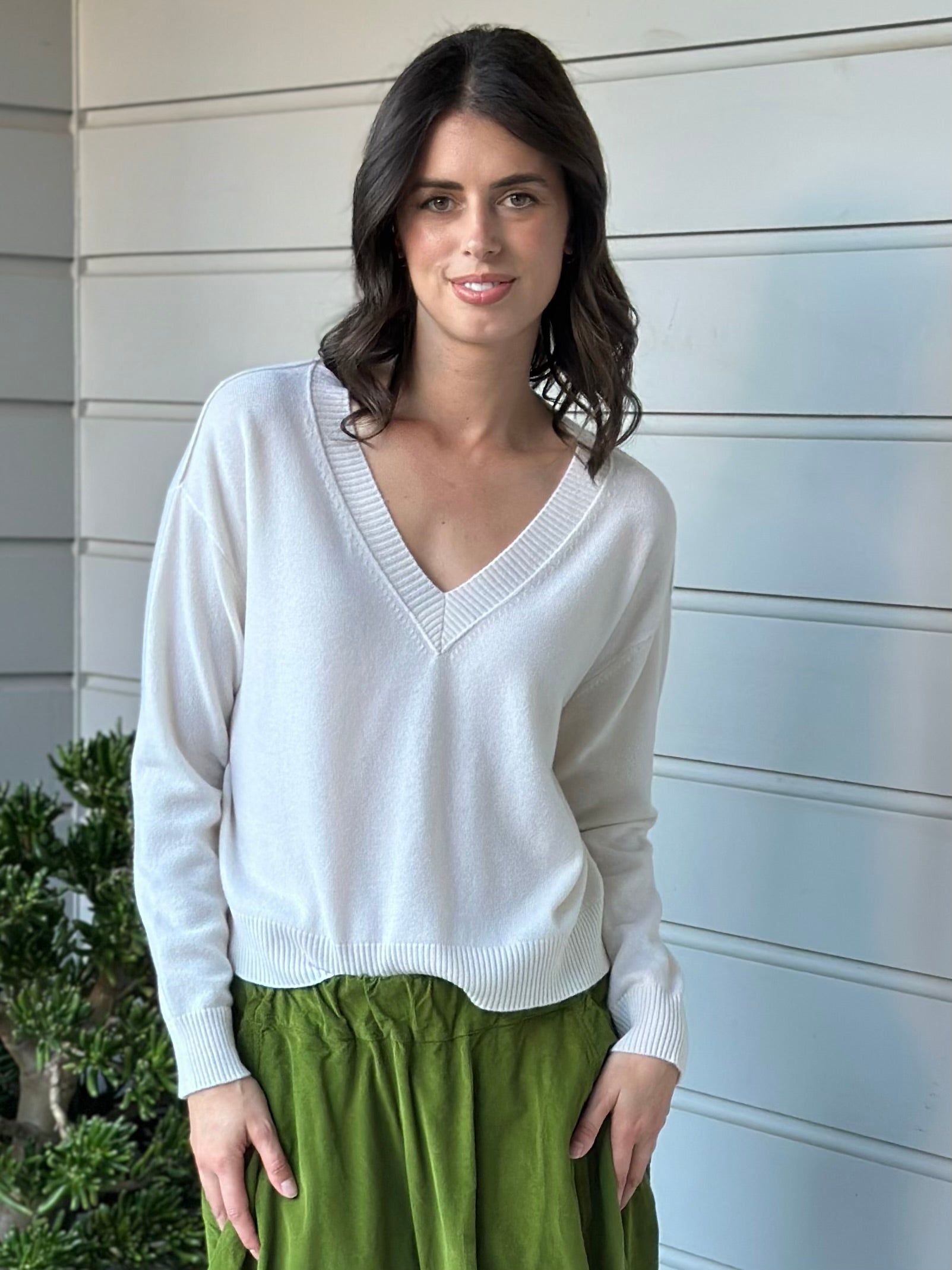 mavis v neck knit-winter white cashmere