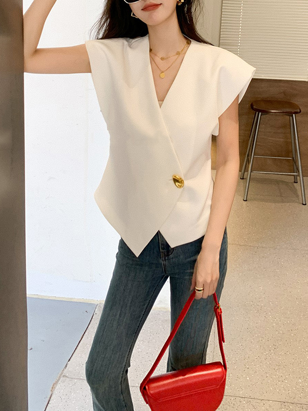 Sleeveless Asymmetric Buttoned V-Neck Vest Top
