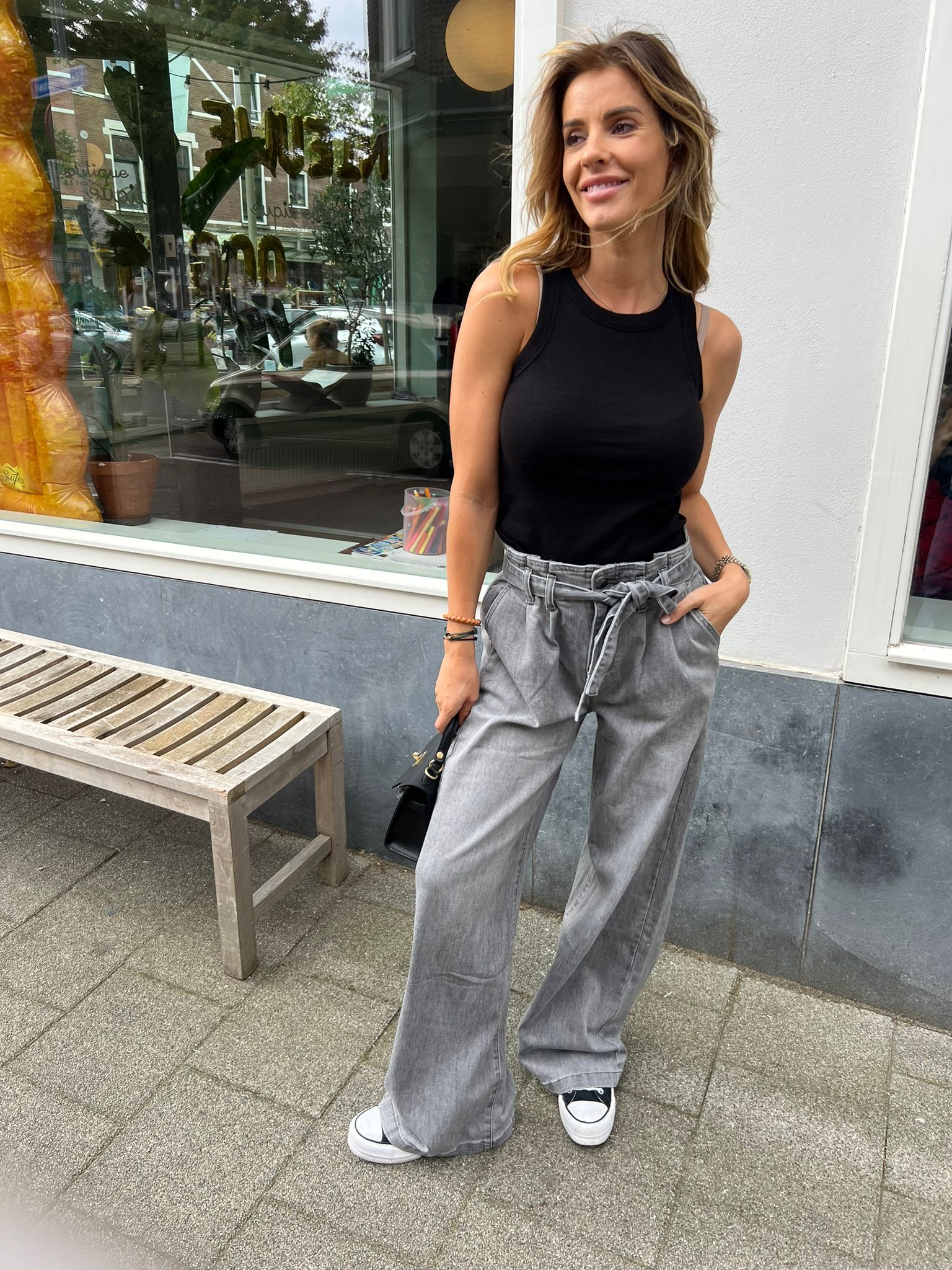 Wide Leg Belt Jeans Grey