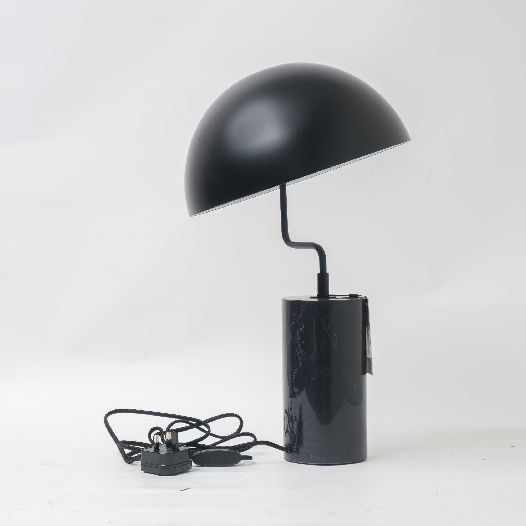 refurbished | Hu?bsch Poise table lamp black