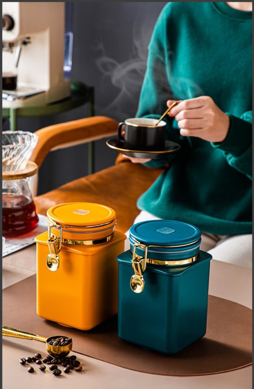 Coffee Jar Storage Jar Airtight. Coffee Container. for Coffee Beans Powder. Sugar Flour. Nuts  1.1 L