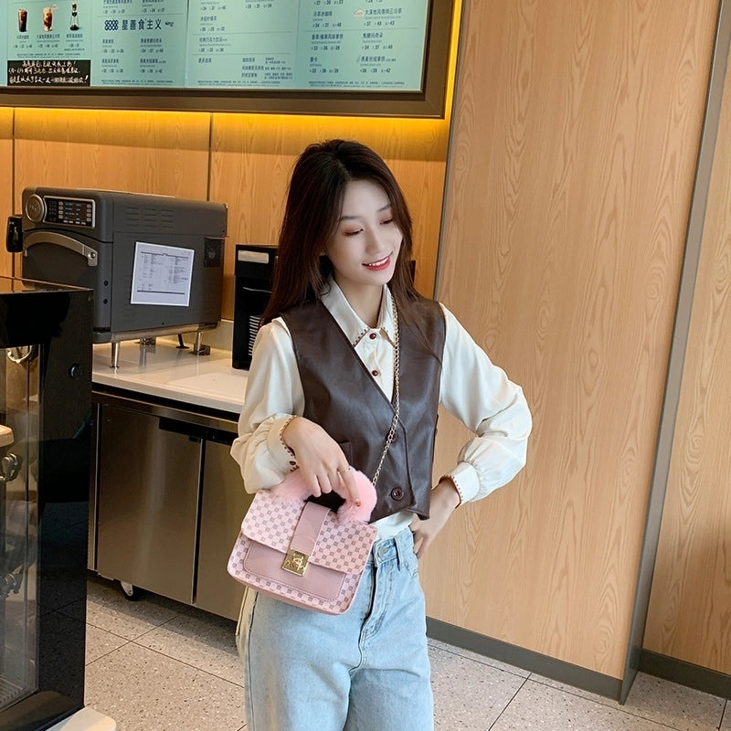 Women's Small Pu Leather Argyle Vintage Style Classic Style Lock Clasp Crossbody Bag