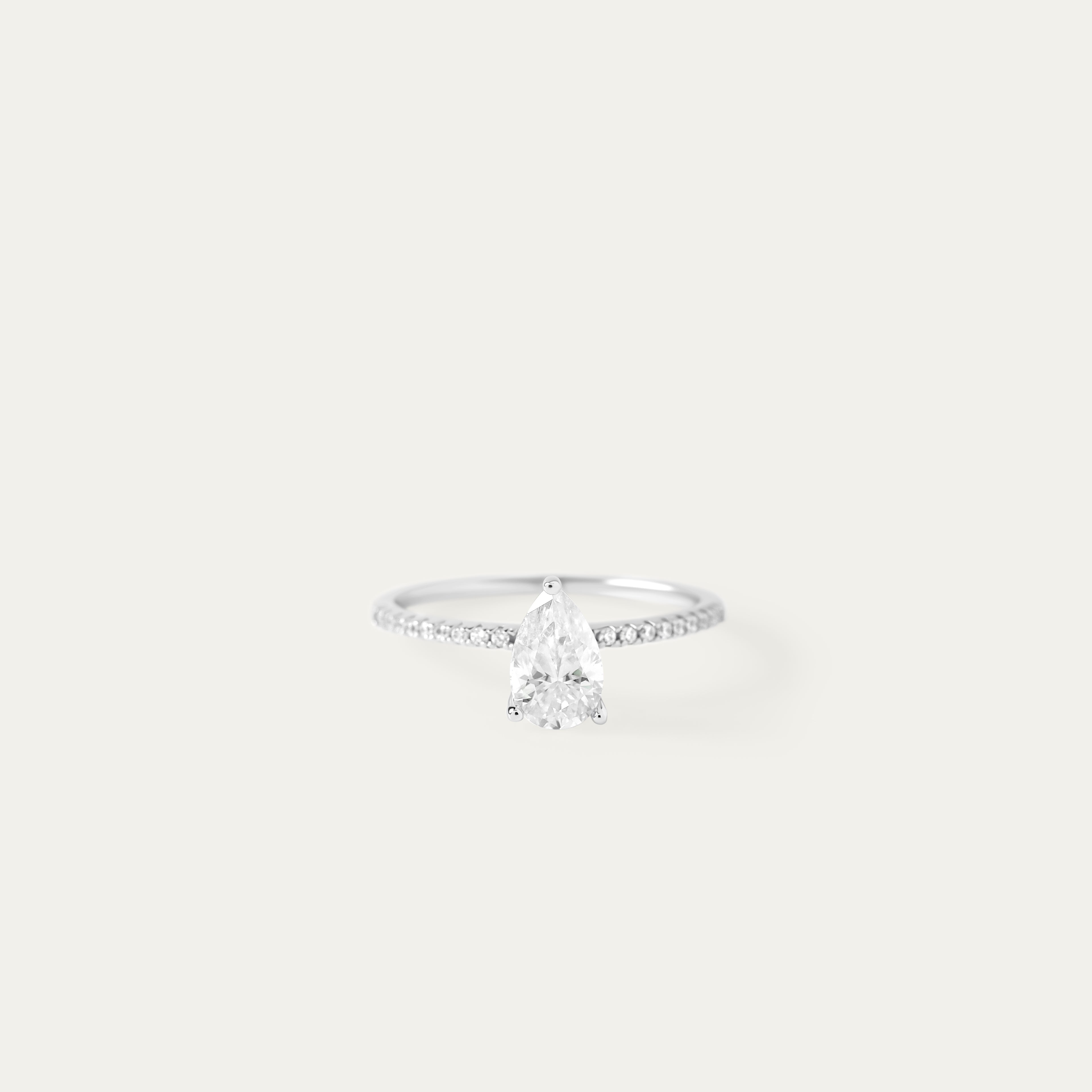 Remy 1.0ct Moissanite Ring (925 Sterling Silver. Size 5)