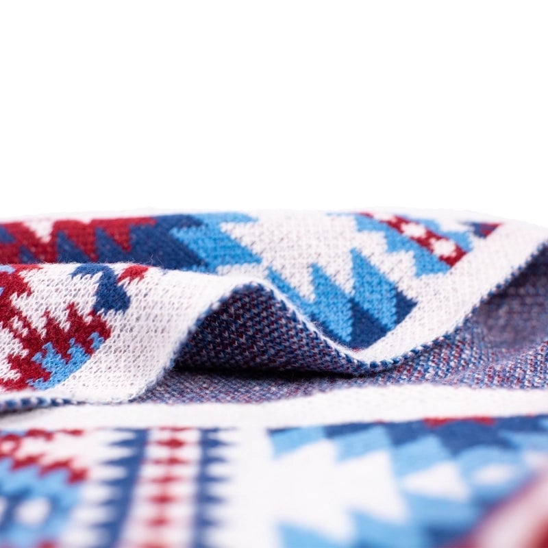 New Retro Bohemian Style Warm Shawl Loose Leisure Travel Shot Women's Ethnic Style Knitted Cloak