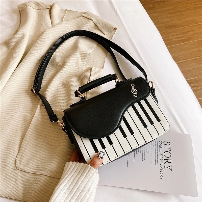 Women's Medium Pu Leather Classic Style Square Bag