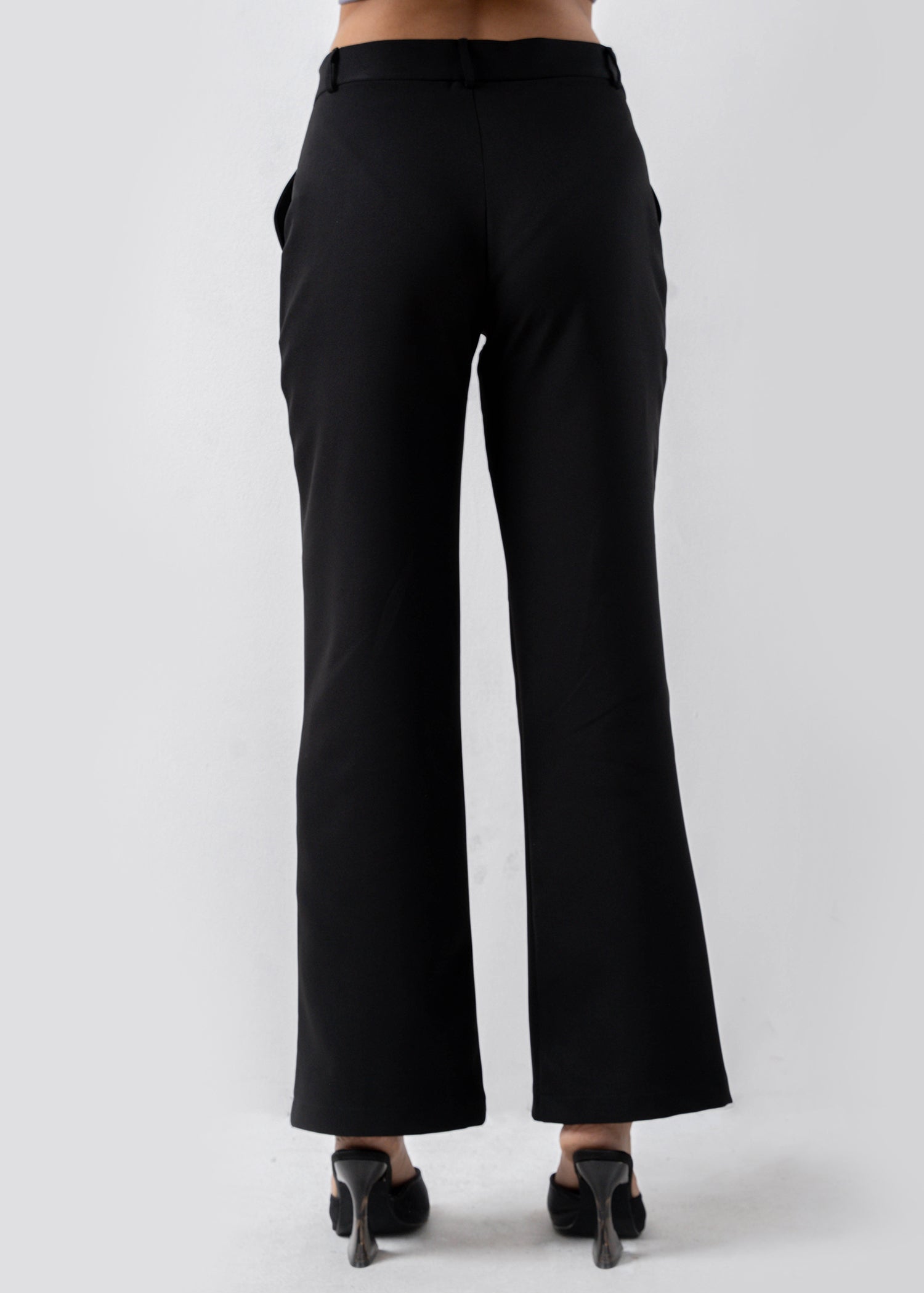 Tailored Pant With Large Pockets