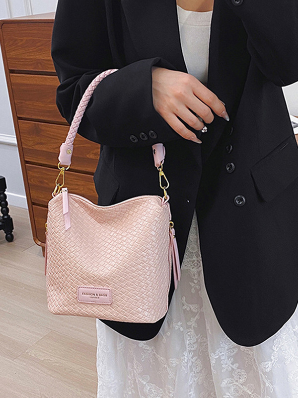 Split-Joint Woven Zipper Bags