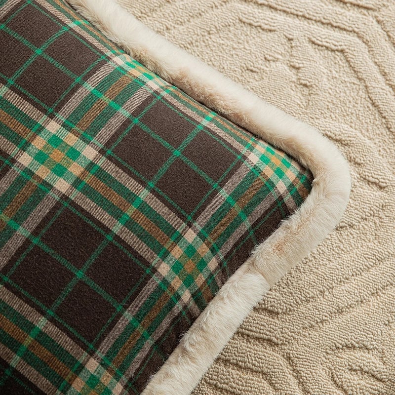 Elegant Plaid Polyester Throw Pillow Pillow Cases Couch & Sofa Decor