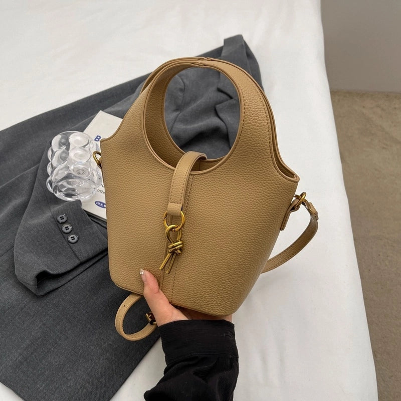 Women's Medium Pu Leather Solid Color Vintage Style Classic Style Bucket Zipper Bucket Bag
