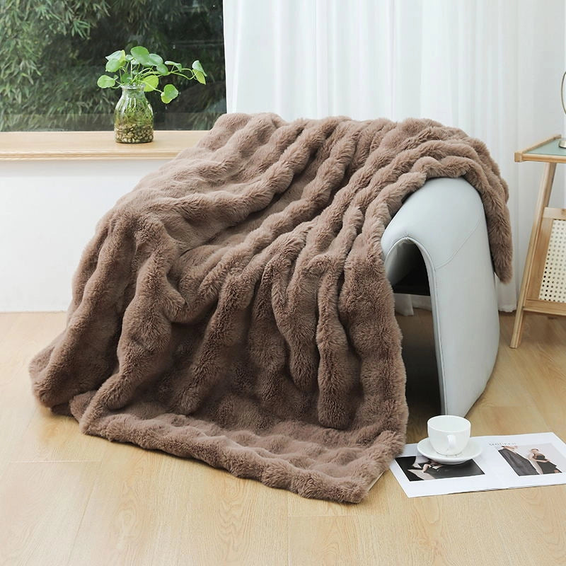 Internet Celebrity Winter Thickened Bubble Velvet Blanket Tuscan Rabbit-like Plush Thickened Blanket Office Sofa Blanket