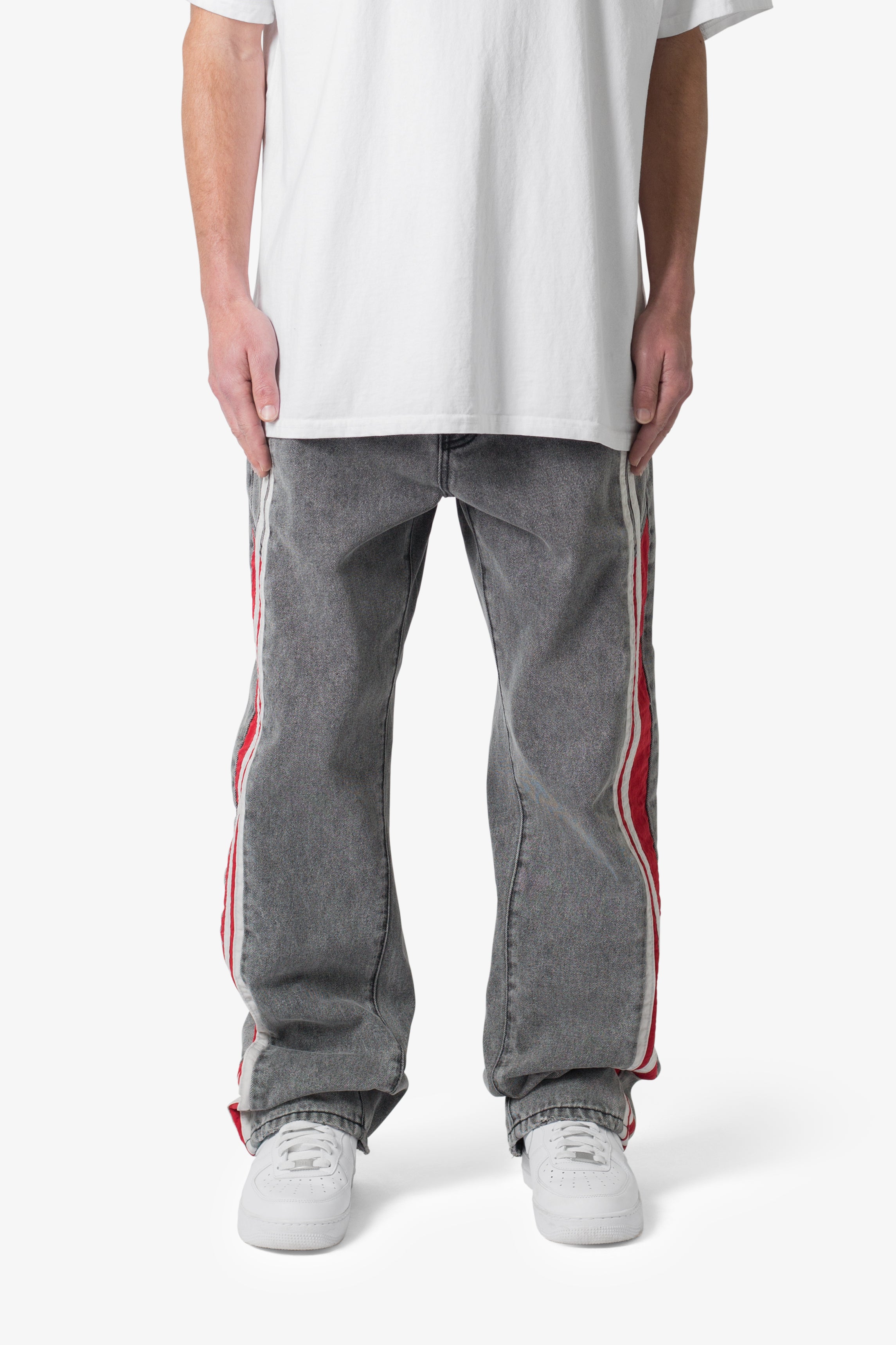 Ultra Baggy Stripe Denim - Black/Red