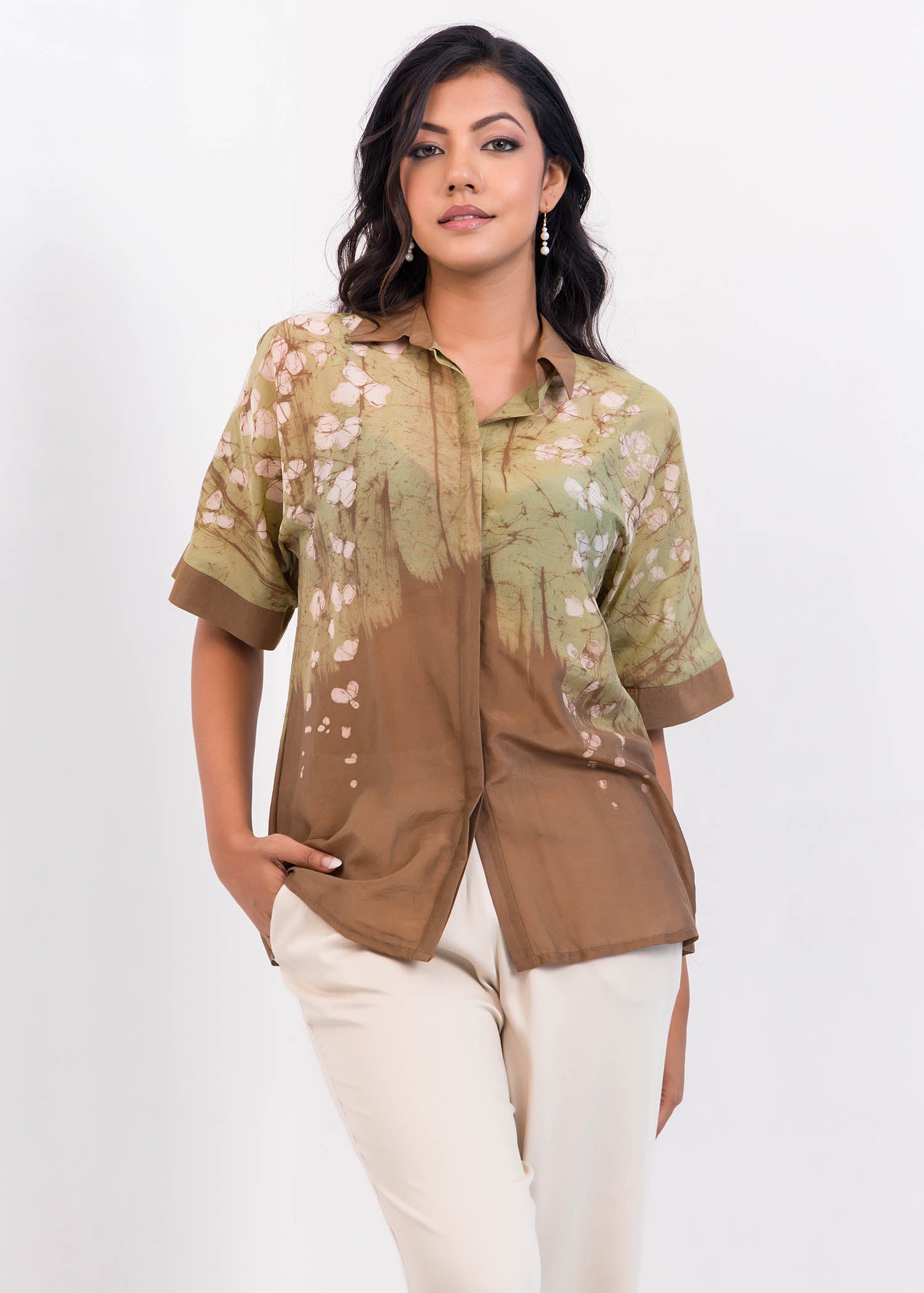 Floral detailed batik shirt