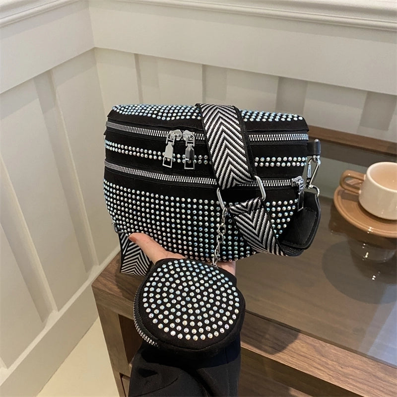 Women's Medium Pu Leather Solid Color Streetwear Rhinestone Dumpling Shape Zipper Fanny Pack