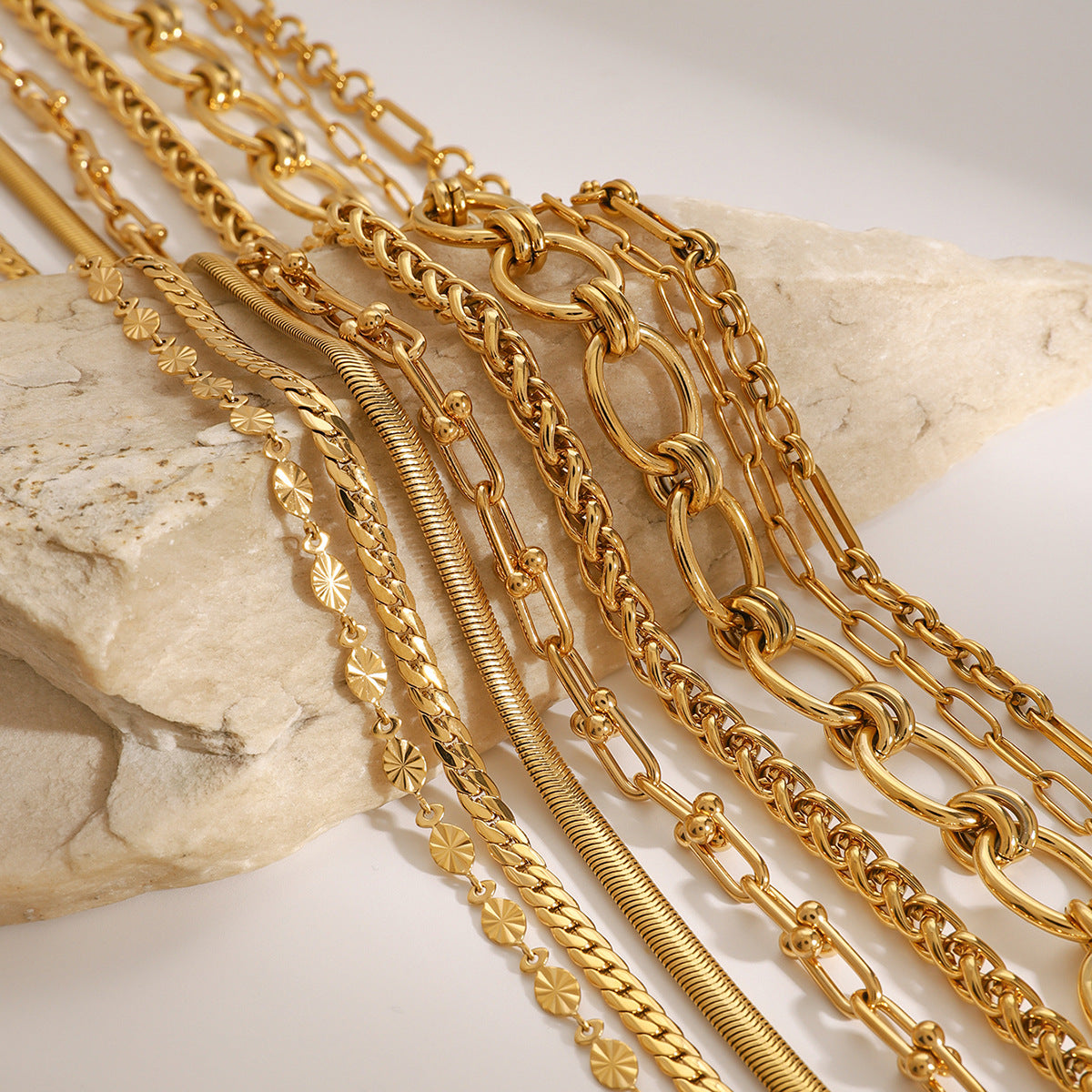Jie Ding Stainless Steel Gold Necklace Cuban Clavicle Chain Titanium Steel Necklace
