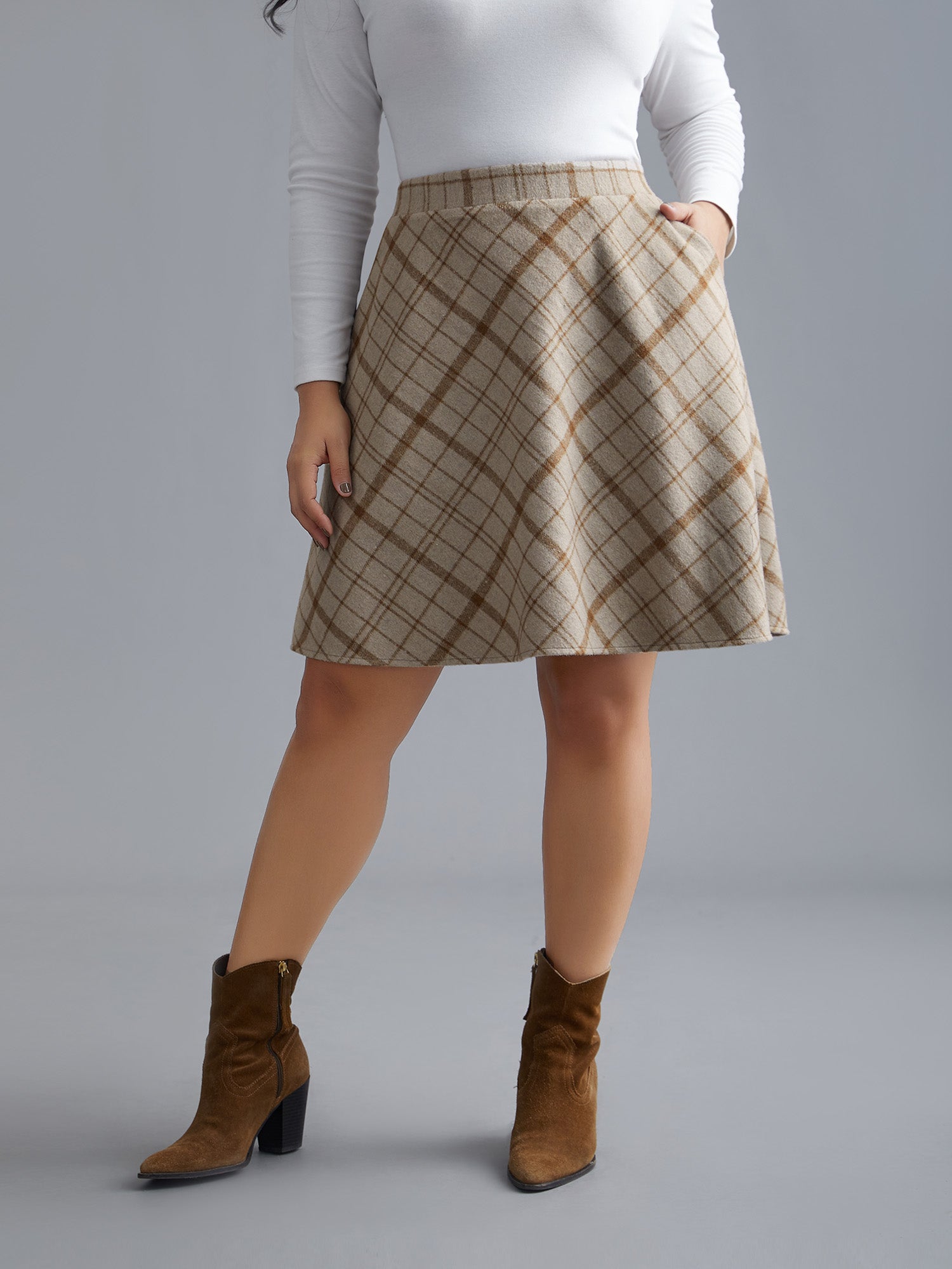Plaid Pattern Elastic Waist A-line Mini Skirt