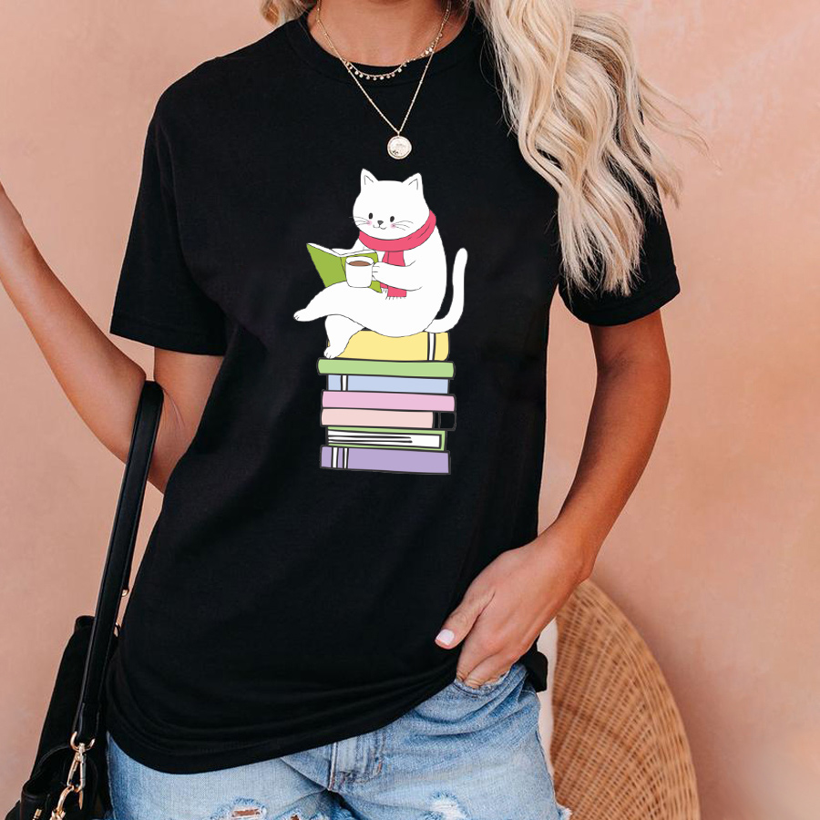 Kawaii Book Reader Cat Lover Tea Drinker T-Shirt