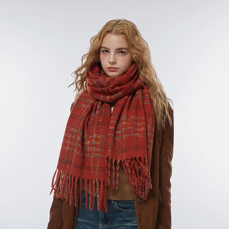 Women's Sweet Plaid Polyester Tassel Scarf