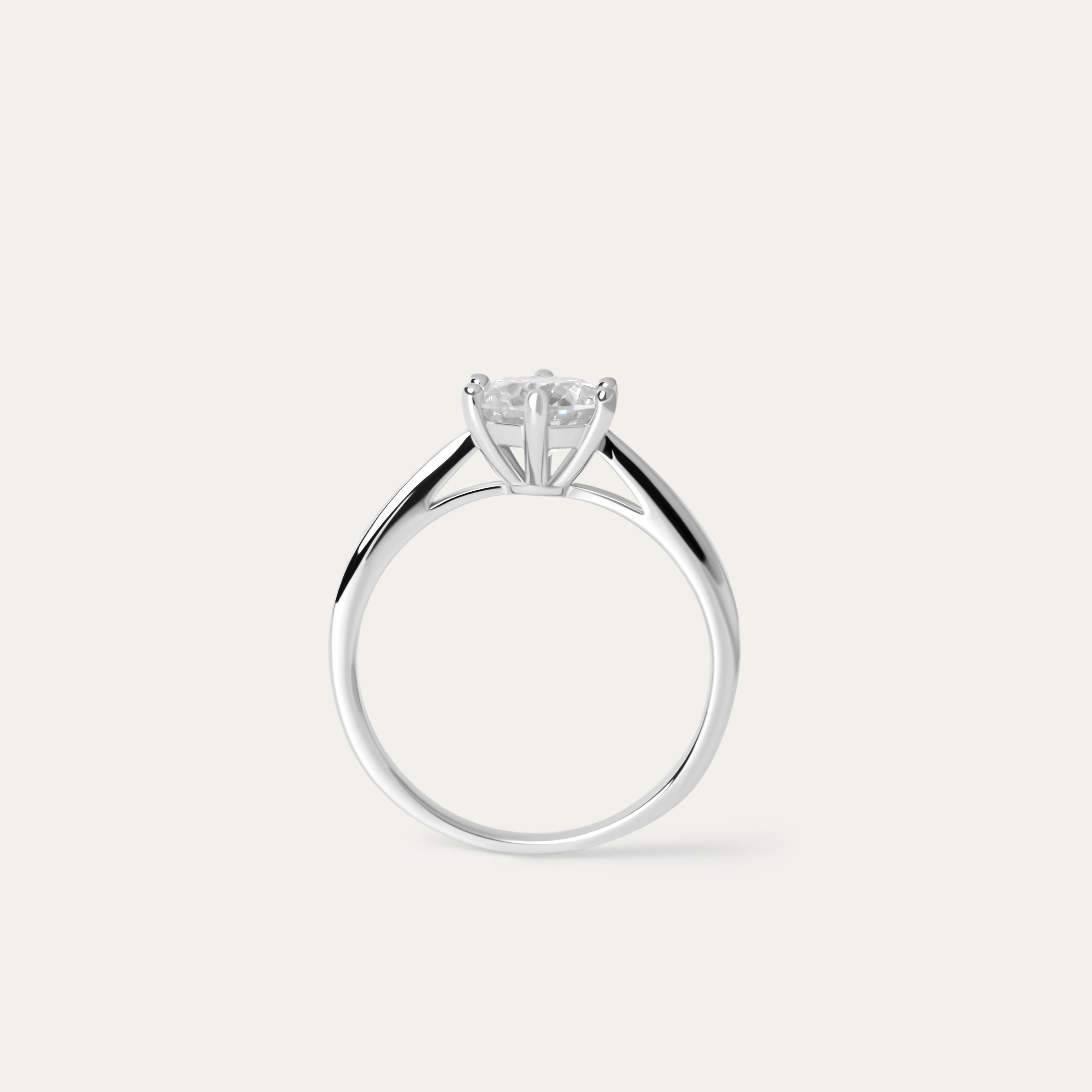 Shar 1.0ct Moissanite Ring (925 Sterling Silver. Size 8)
