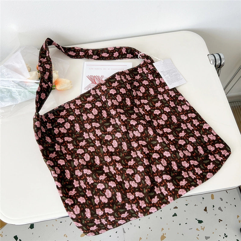 Women's Medium Polyester Flower Leopard Sexy Pillow Shape Open Underarm Bag
