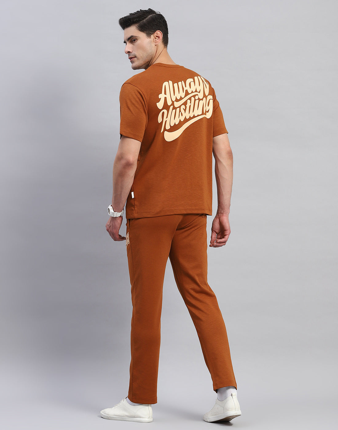 Men Rust Solid Round Neck Half Sleeve Lower Set