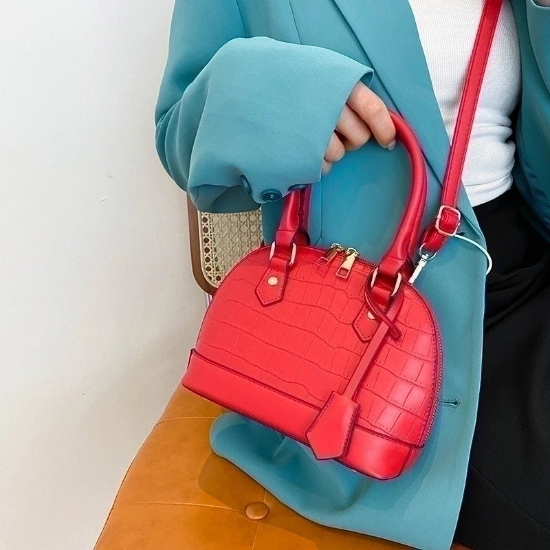 Women's Small Summer Pu Leather Vintage Style Classic Style Handbag