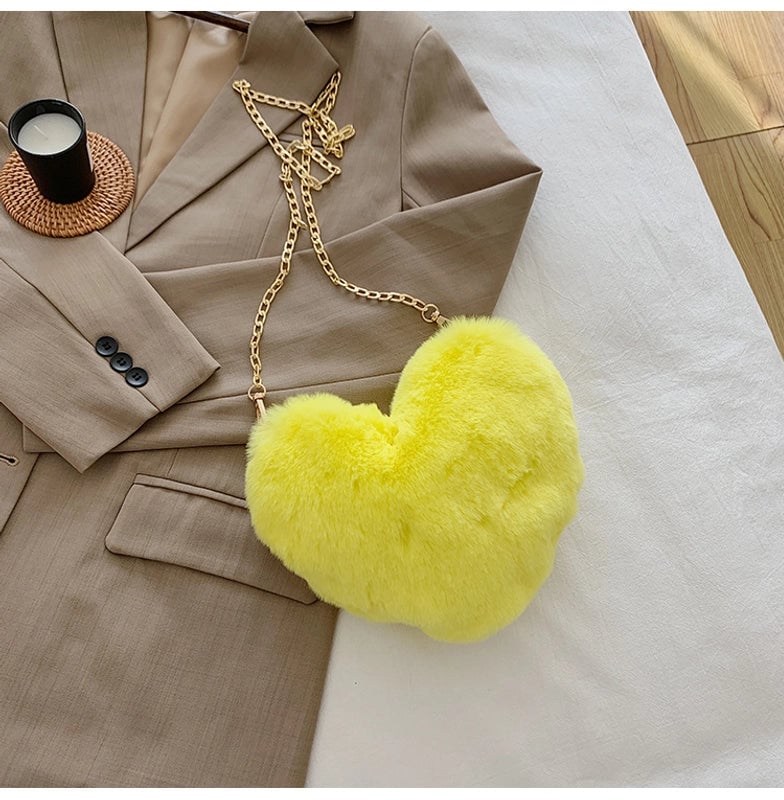 Women's Small Plush Solid Color Streetwear Heart-shaped Zipper Shoulder Bag Crossbody Bag