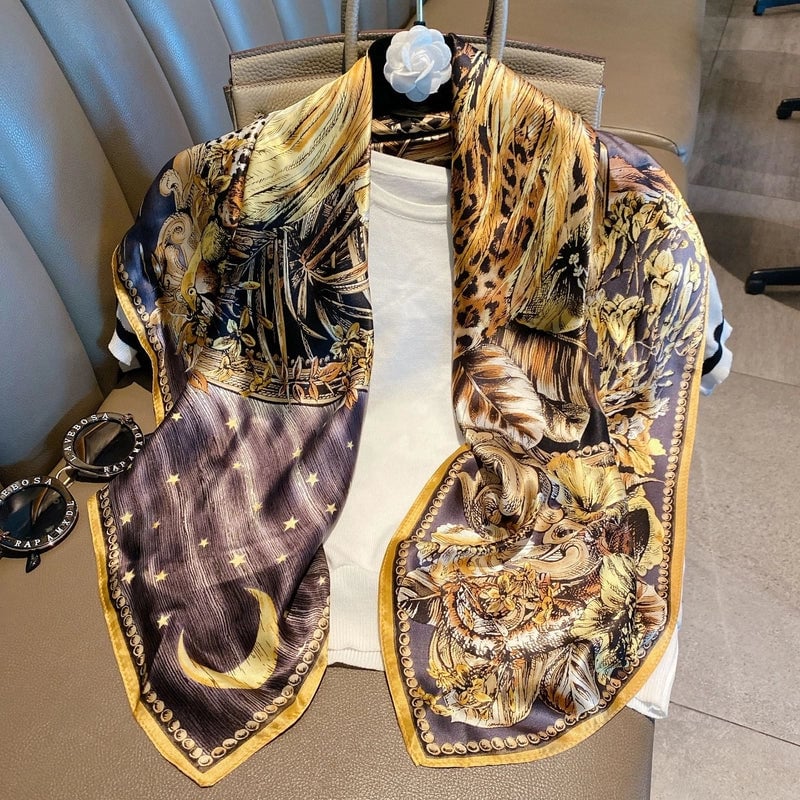 Women's Elegant Minimalist Printing Silk Printing Silk Scarf