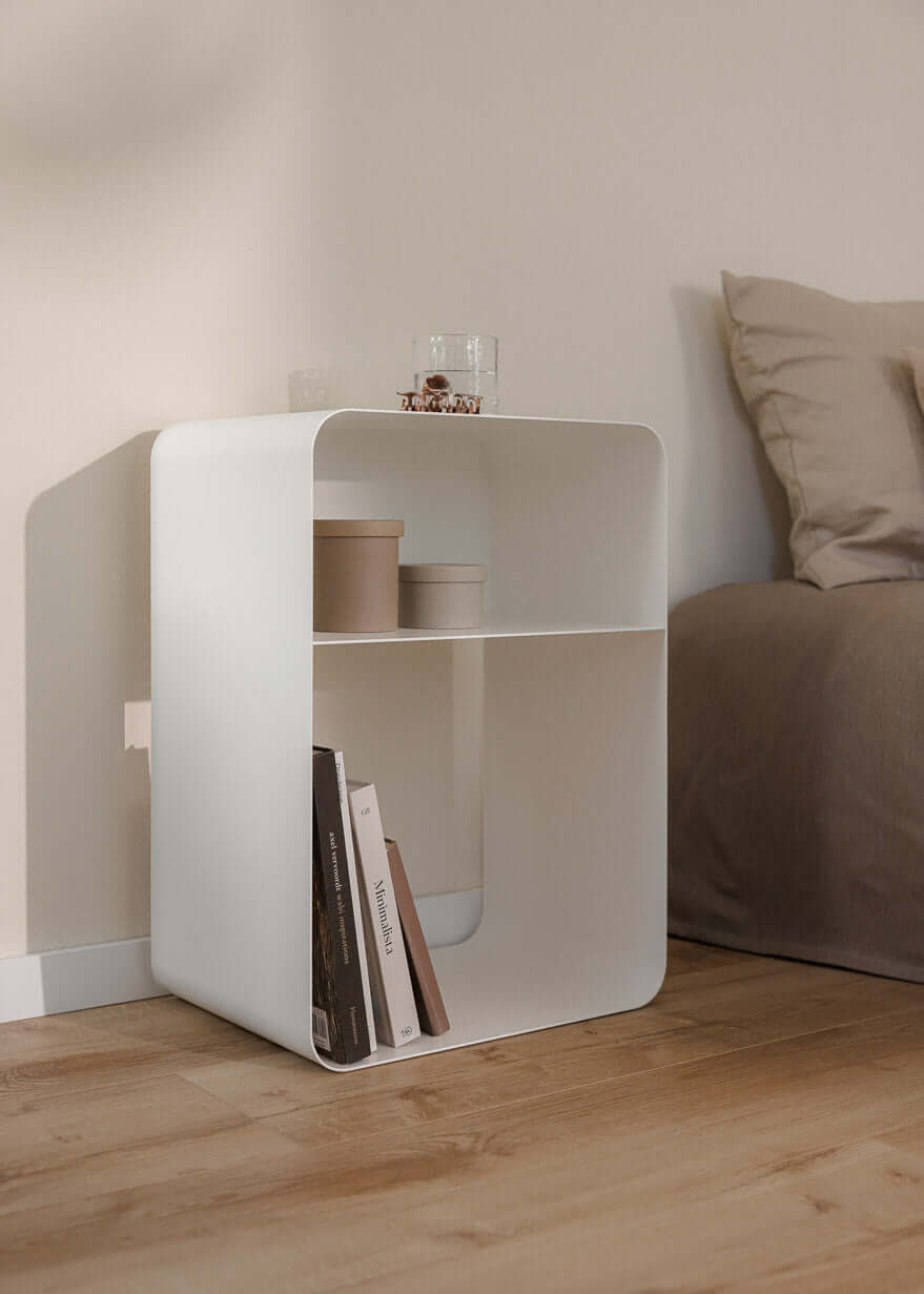 <tc>Bedside Table DAMIO</tc>