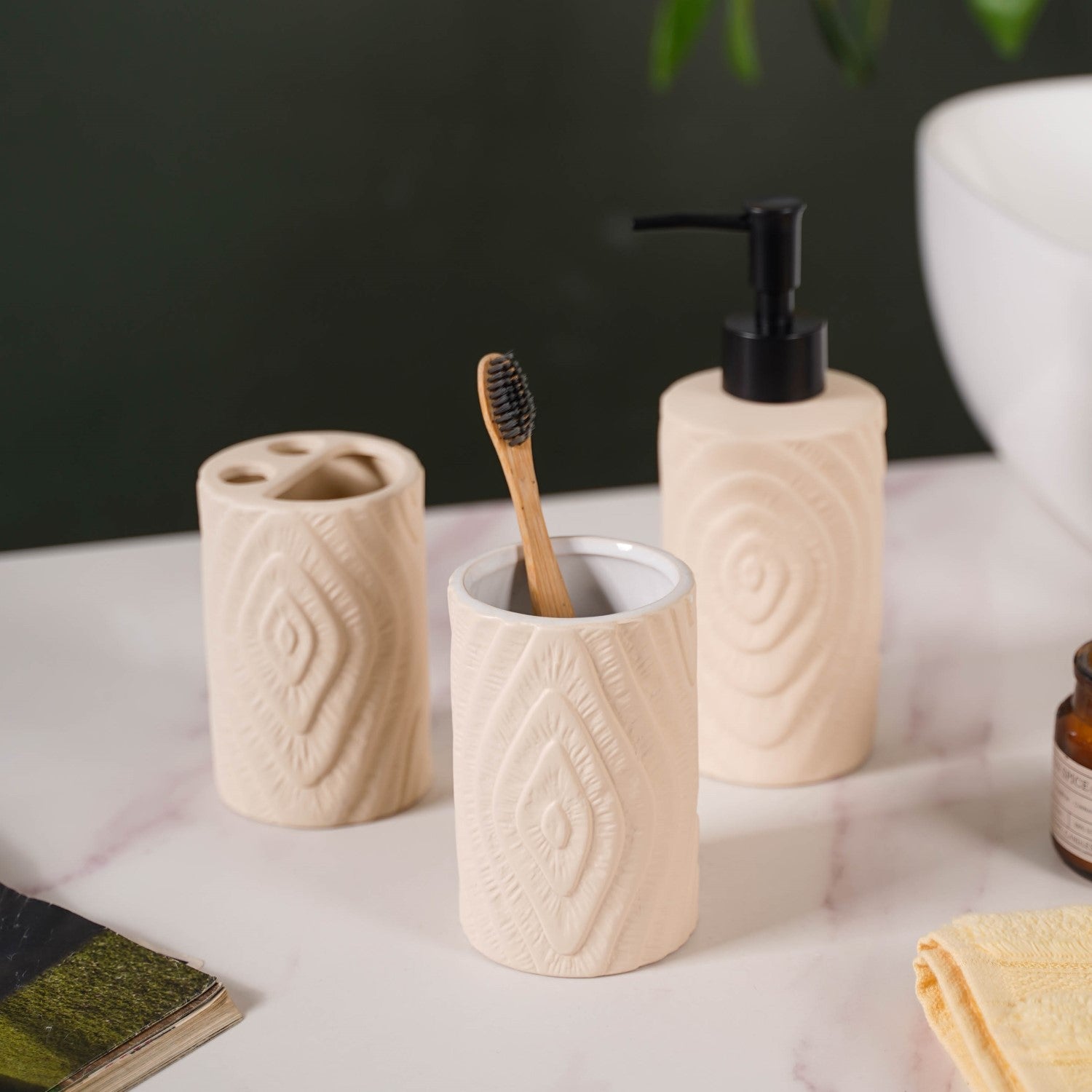 Textured Bathroom Accessories Set Of 3 Beige