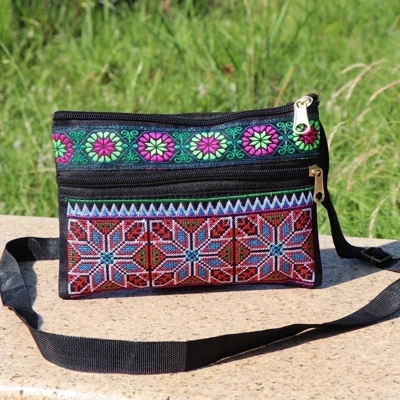 Women's Small Canvas Floral Vintage Style Square Zipper Shoulder Bag