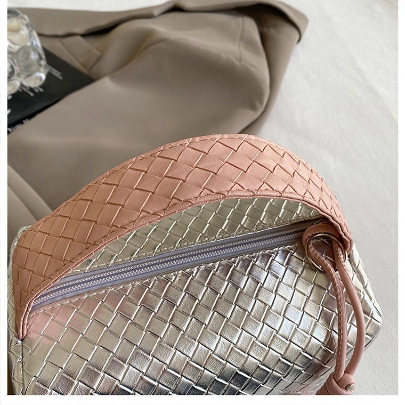 Women's Medium Pu Leather Solid Color Lingge Basic Classic Style Zipper Cosmetic Bag